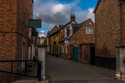 houses in Melton Mowbray