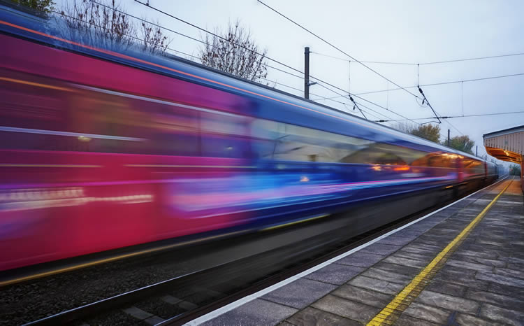 fast trains at rugby station